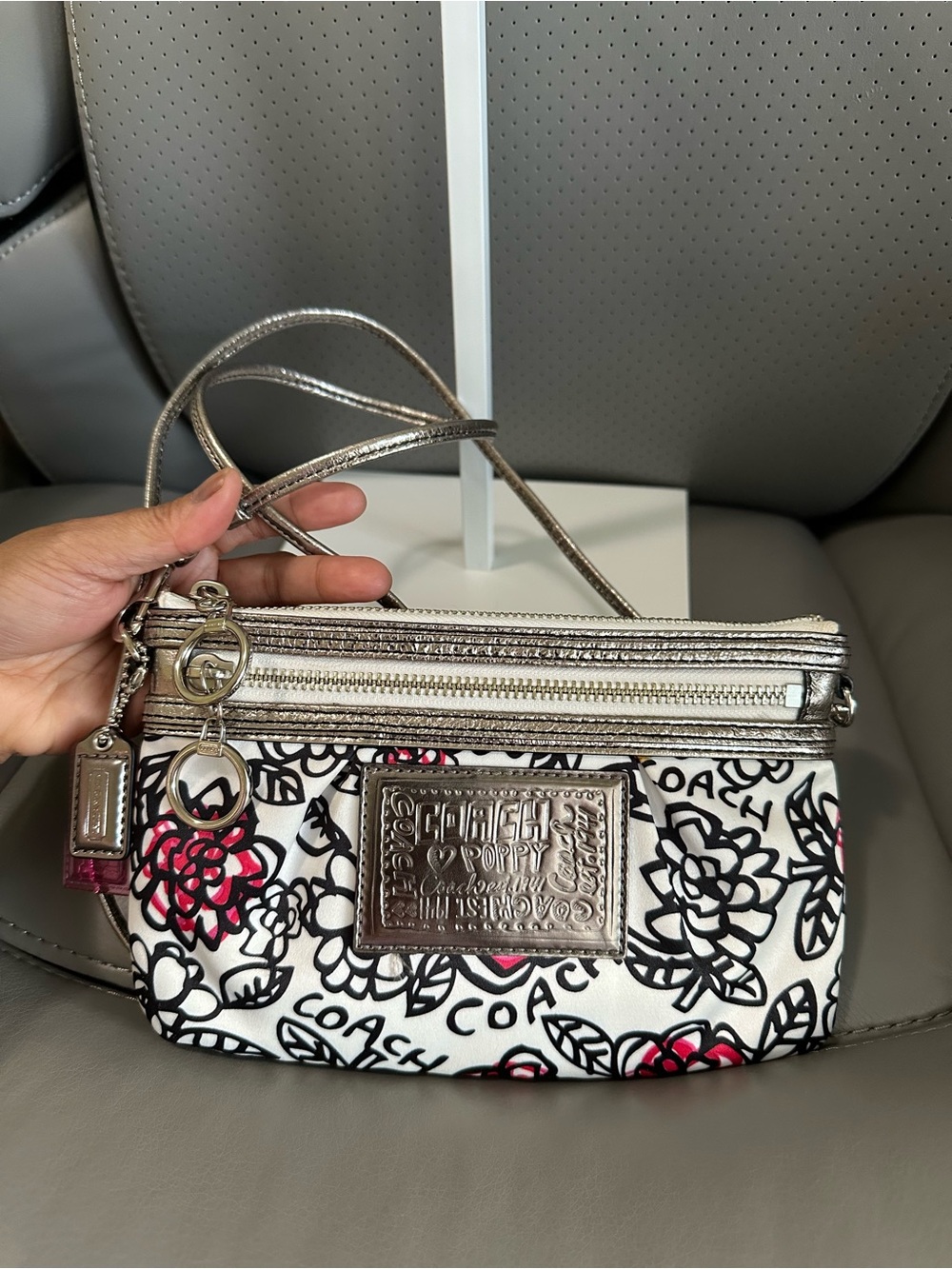 Coach Poppy Small Crossbody Bag w/ 2 Hang Tags